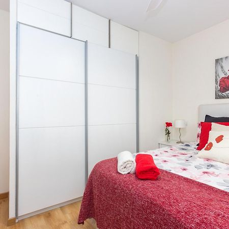 Ferienwohnung Apartamento Puente De Segovia Madrid Exterior foto