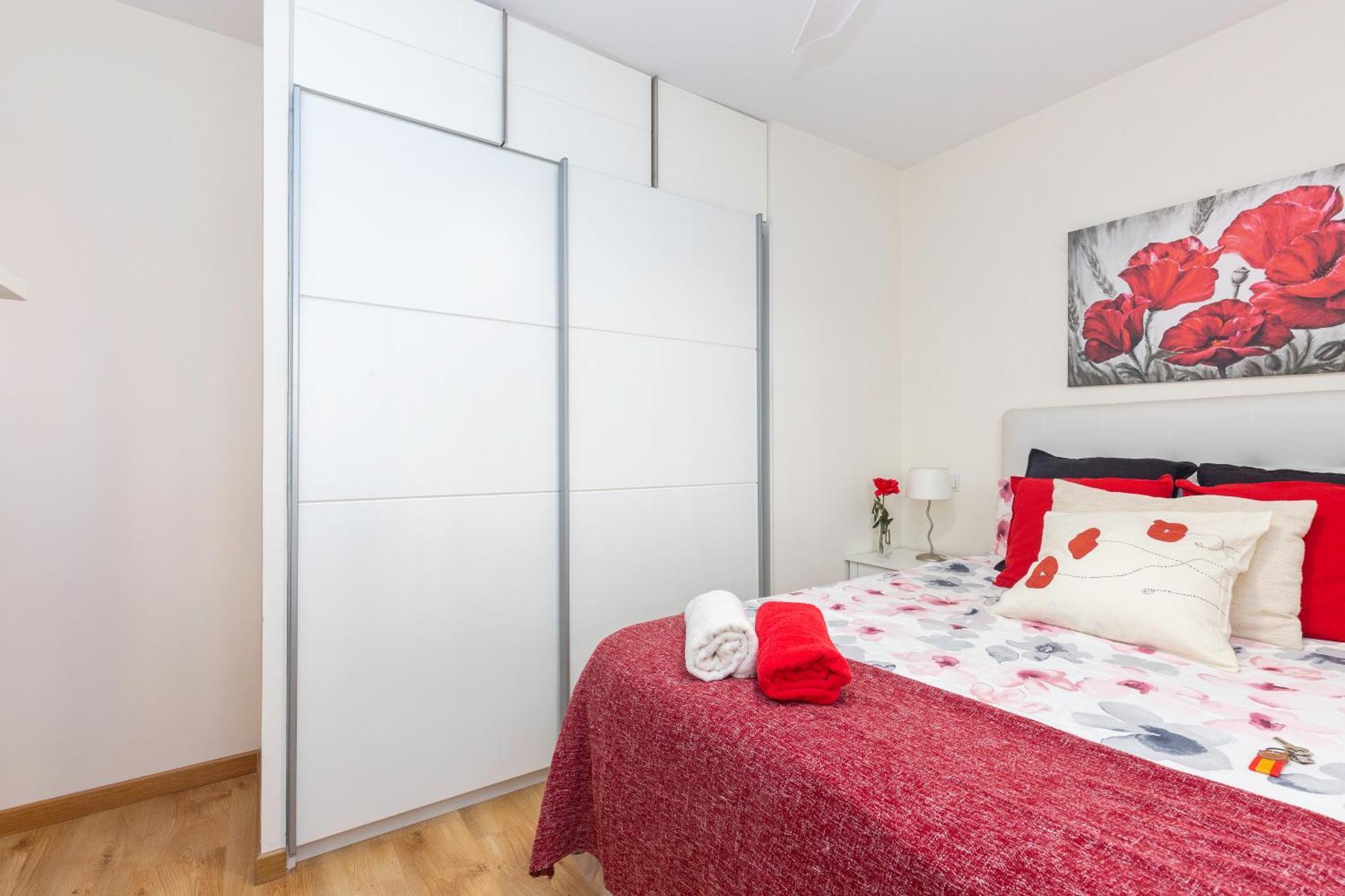 Ferienwohnung Apartamento Puente De Segovia Madrid Exterior foto